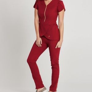 jaanuu Rose Wine scrub top and bottom